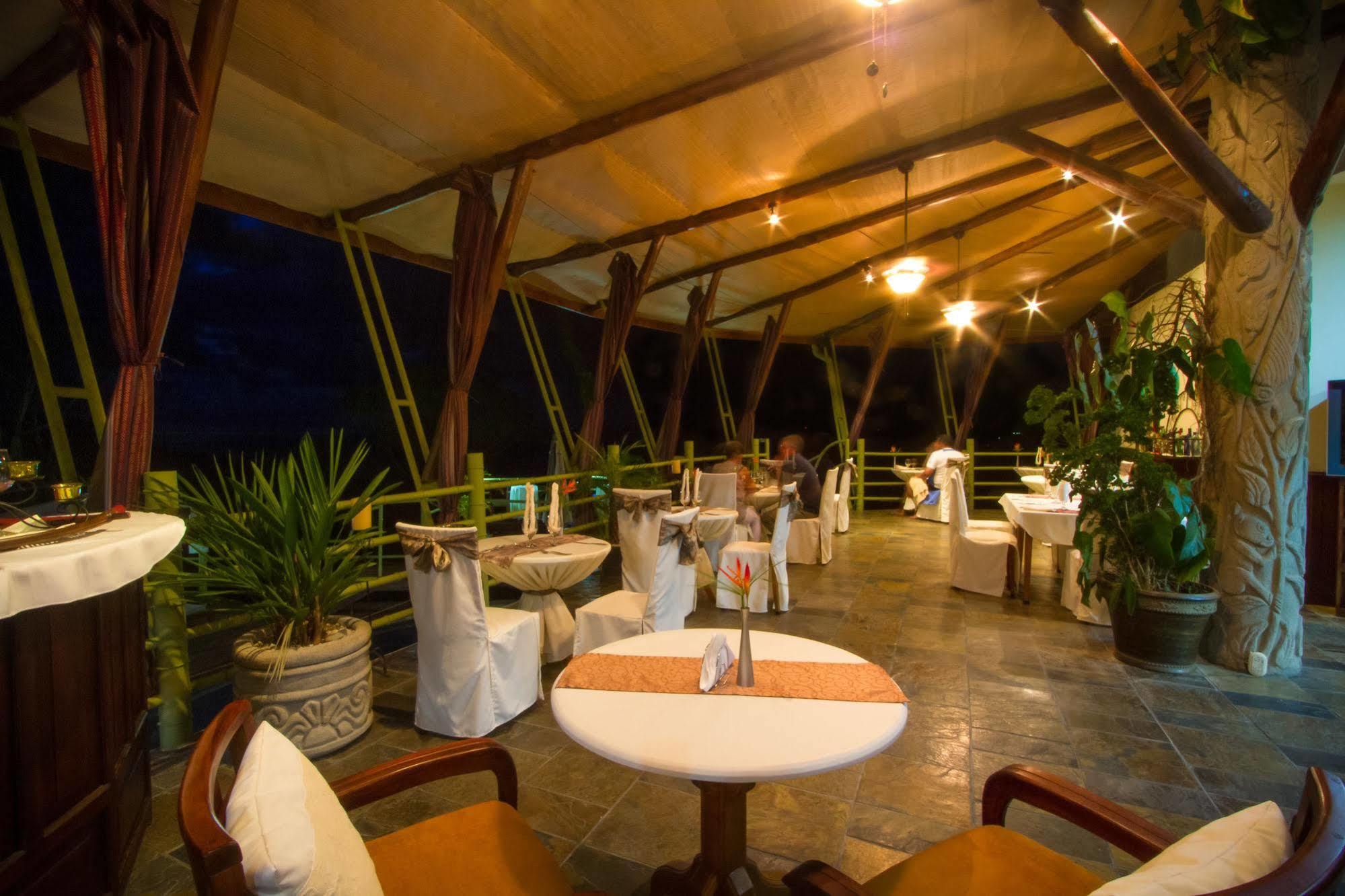 Issimo Suites Boutique Hotel & Spa - Adults Only Manuel Antonio Exterior foto