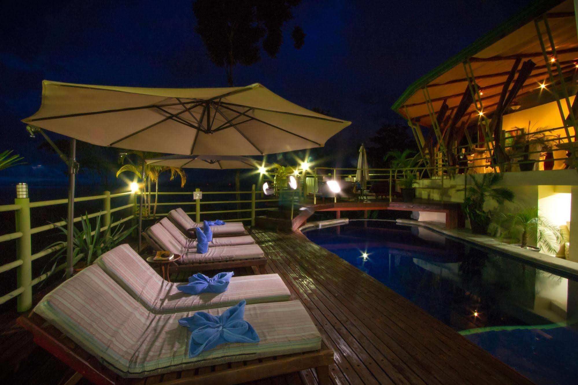 Issimo Suites Boutique Hotel & Spa - Adults Only Manuel Antonio Exterior foto